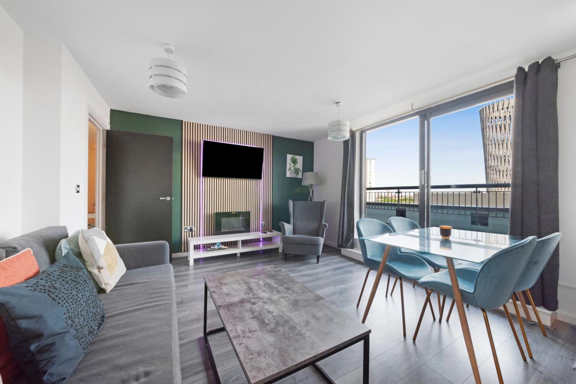 Penthouse W/ Hot Tub Near Stratford, Westfield Lejlighed London Eksteriør billede